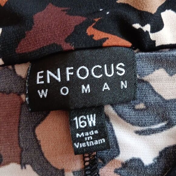 EnFocus Woman Soft Knit Shift Dress - Picture 8 of 11